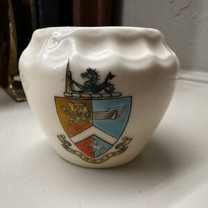 VINTAGE ARCADIAN CRESTED CHINA MODEL OF Flower Frog - MARGATE CREST